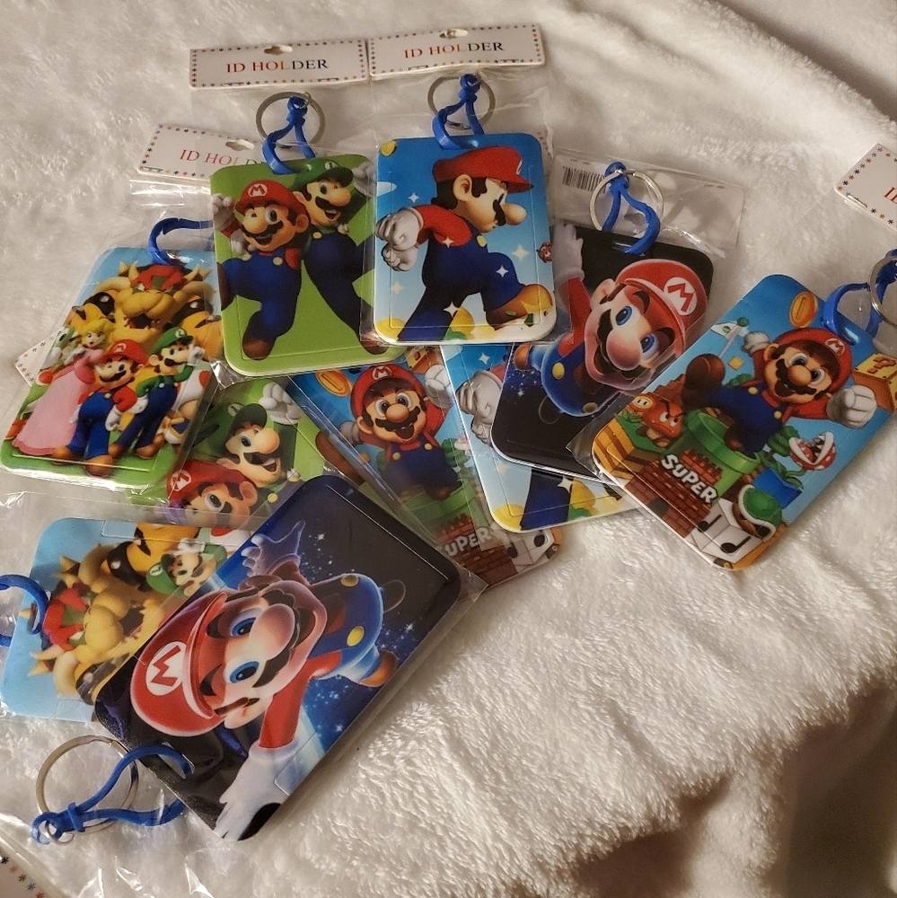 Super Mario ID Holder 5